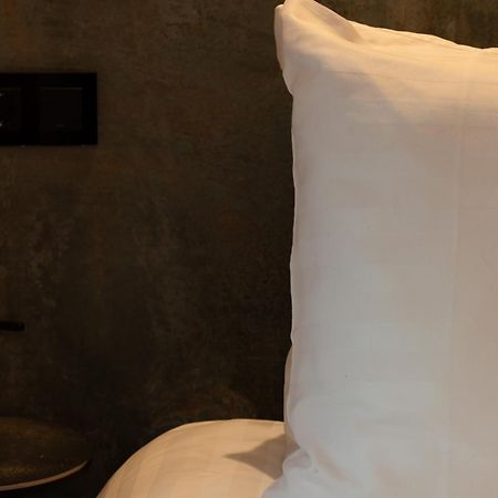 Midtown Hotel Triple アムステルダム エクステリア 写真