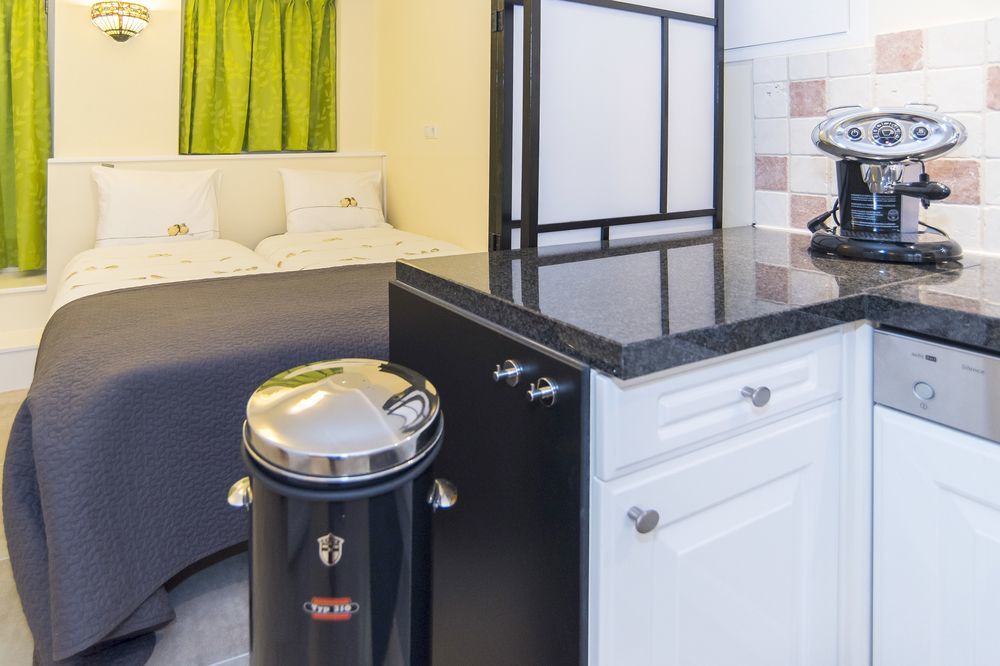 Midtown Hotel Triple アムステルダム エクステリア 写真
